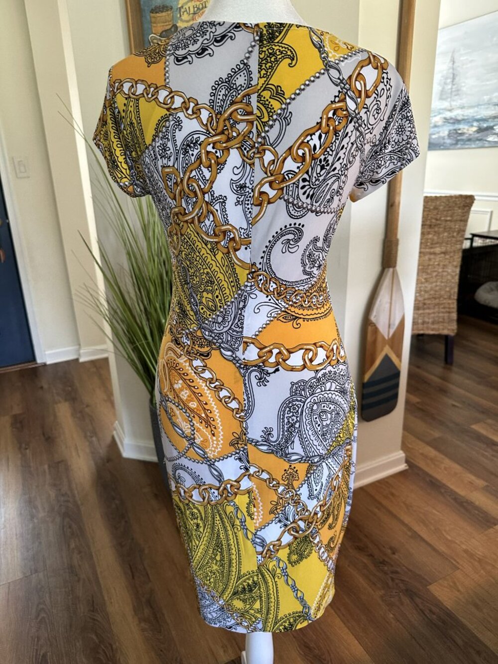 Cache Dress Size 4 - Picture 2 of 6
